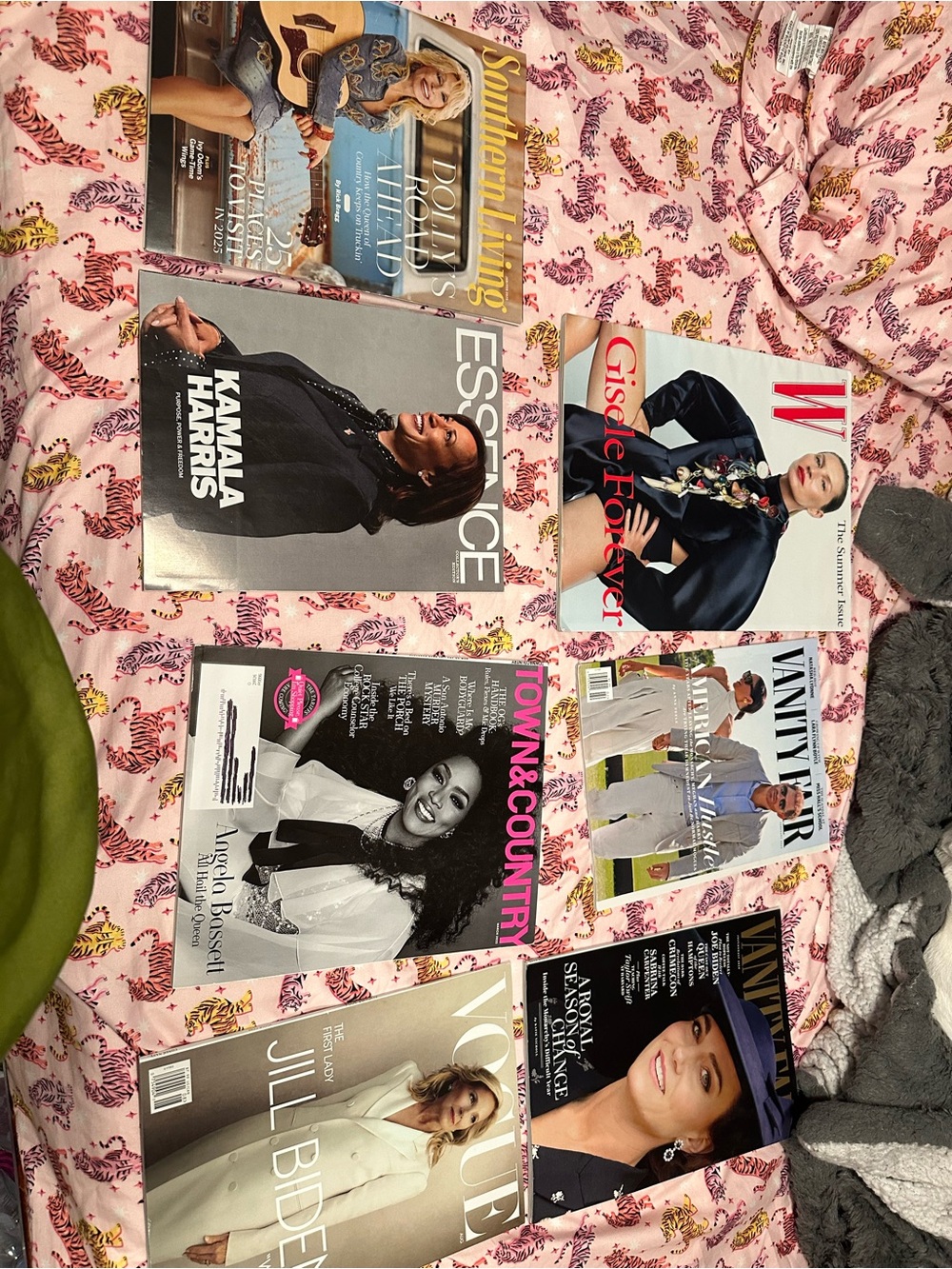Assorted Fashion Magazines